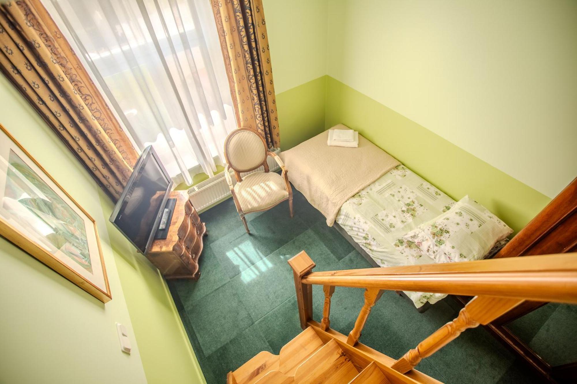 Nina Kordon Guesthouse Alatskivi Ngoại thất bức ảnh