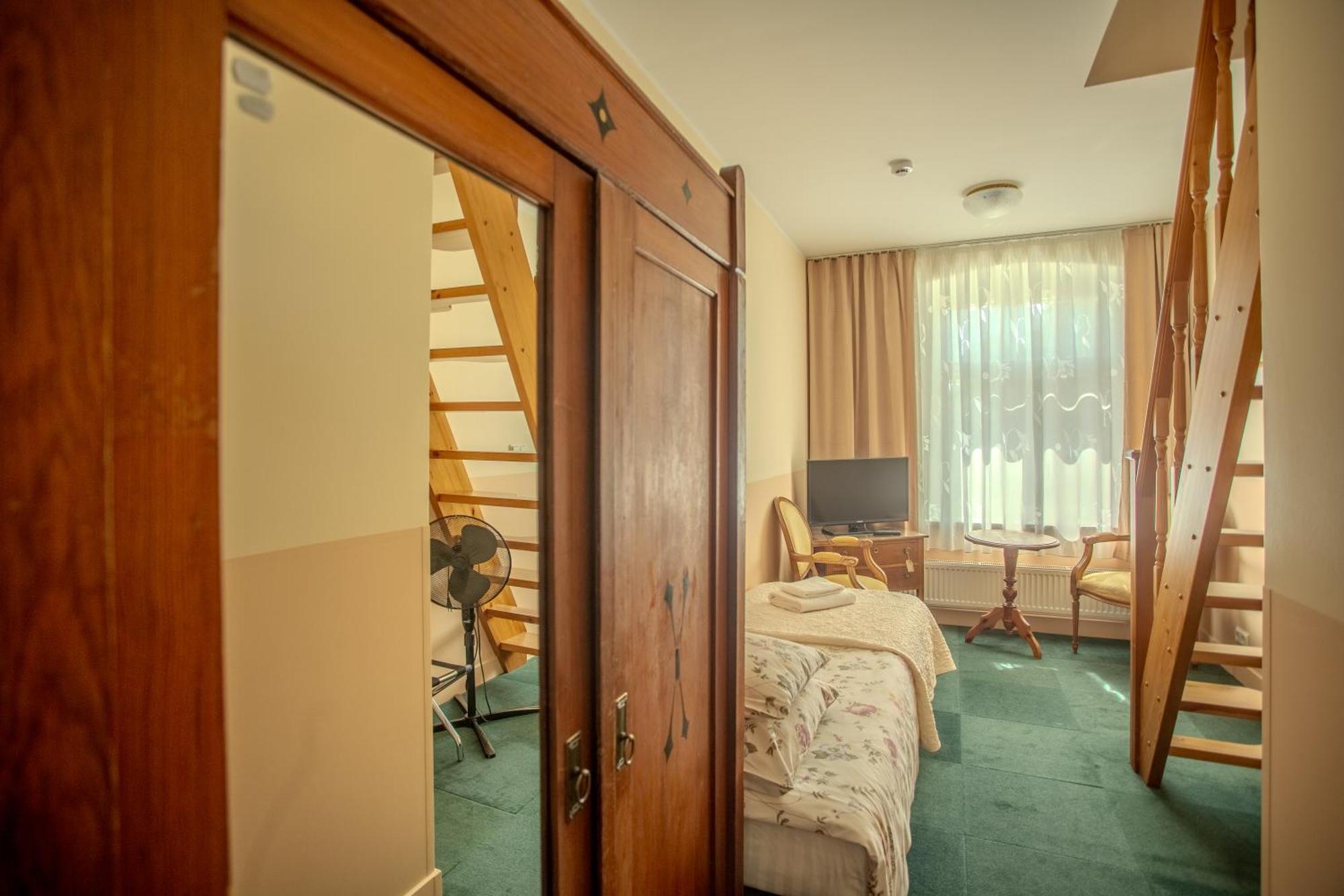 Nina Kordon Guesthouse Alatskivi Ngoại thất bức ảnh
